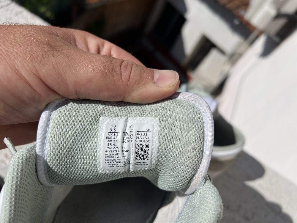 Jordan 1 Low SE Retro 43