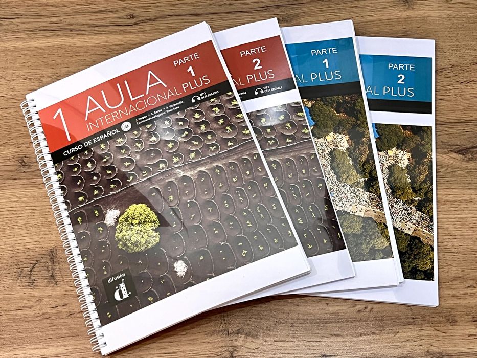 Aula Internacional Plus 1-5 Учебники испанского языка Все уровни