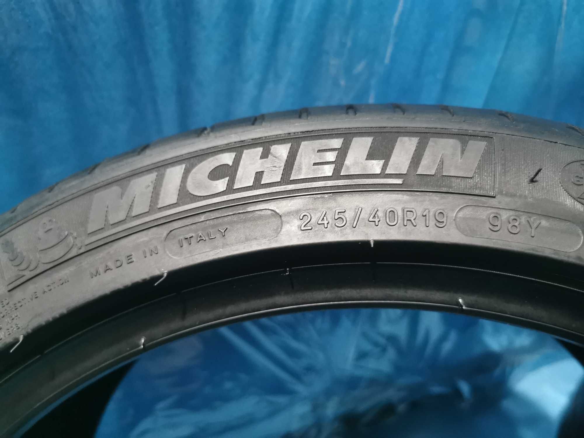 245 40 19 - 275 35 19 michelin runflat 4 buc