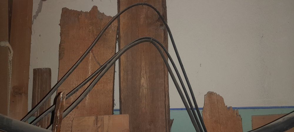 Доски на дрова и рама