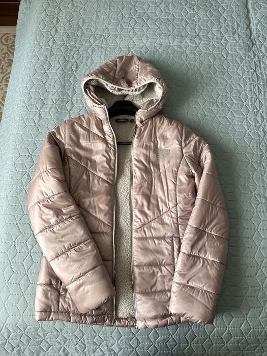 Дамско яке New Balance