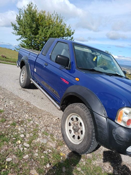 Nissan navara  2004 4x4