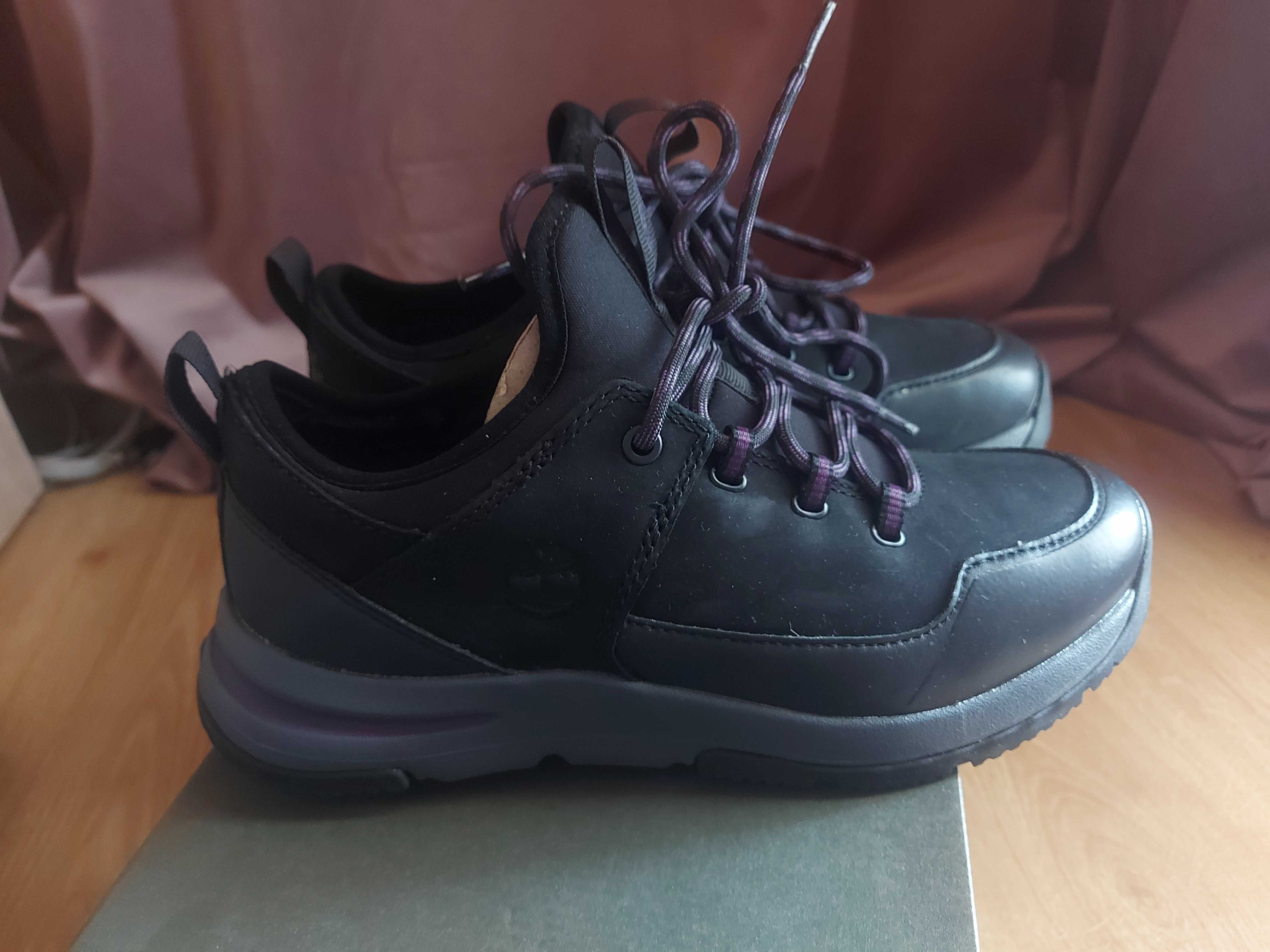 Обувки Timberland - чисто нови