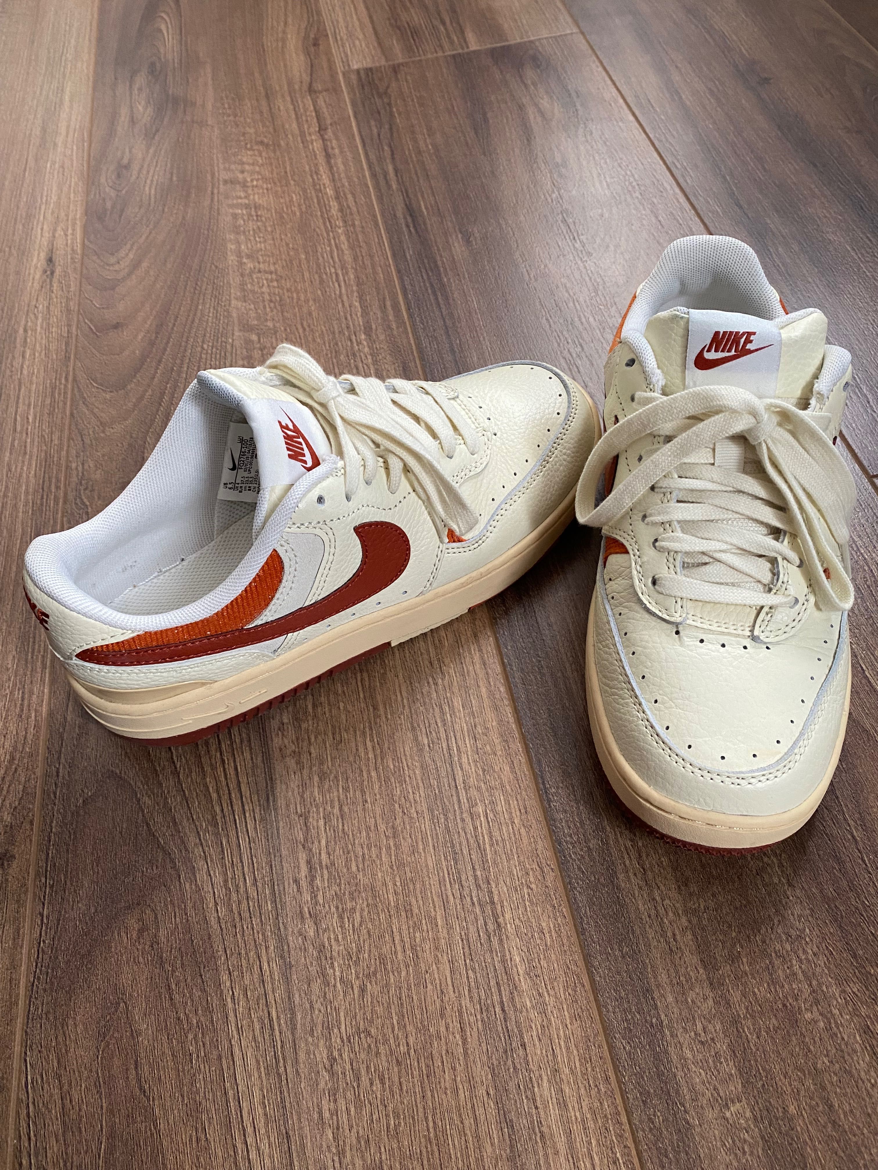 Спортни обувки Nike