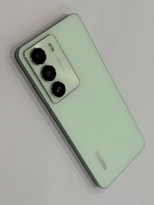 Realme 14X 5G – 6GB RAM / 128GB