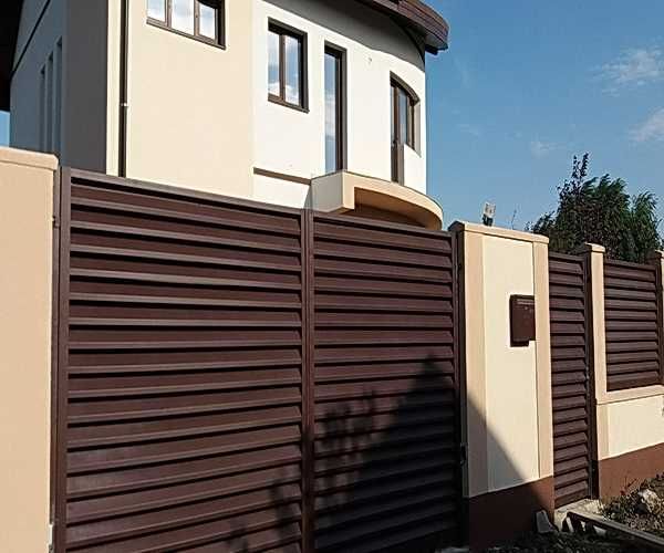 Garduri din sipca metalica, panou stil jaluzele, tabla, plasa si BCA