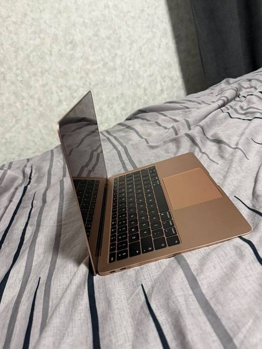 Macbook air 2020