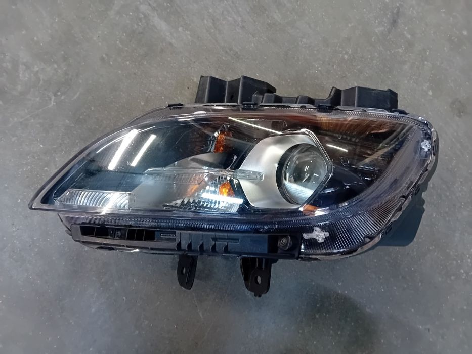 Far stanga Hyundai Kona Facelift