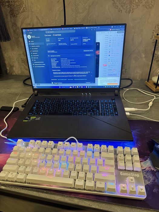 Asus rog strix g18   G814