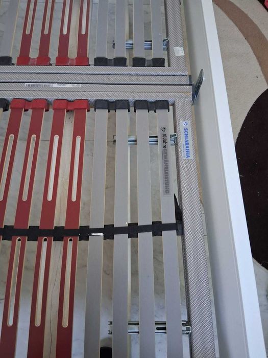 Vând pat dublu (1.8/2 m)