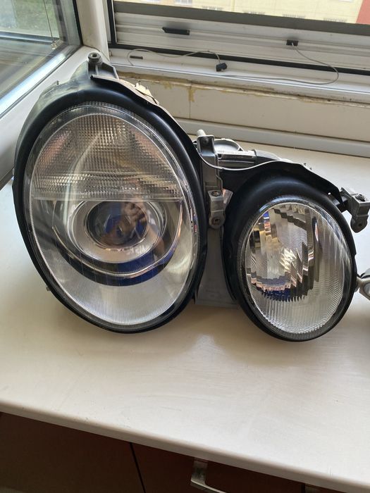 Фарове с Лупи Bi-Xenon за ЦЛК w208