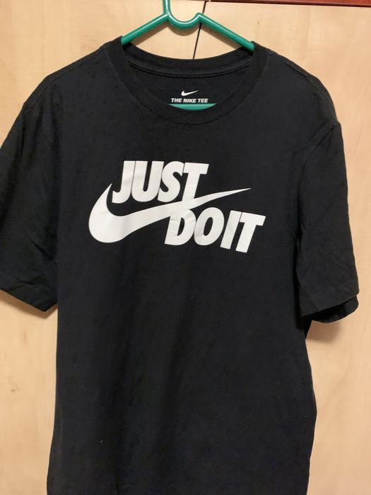 Vand tricou “Nike TEE”