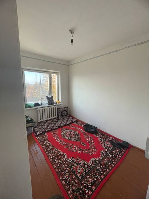 Продаётся Квартира 3х ком 4 этаж в Янгиюле на Персидской