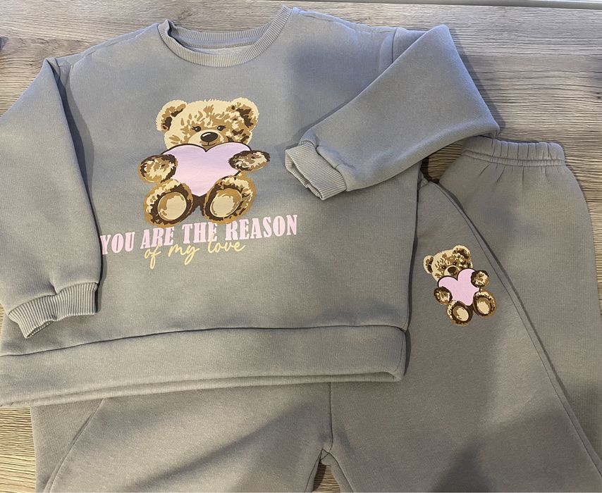 Детский костюм для девочки GJ, рост 116, в идеальном состоянии