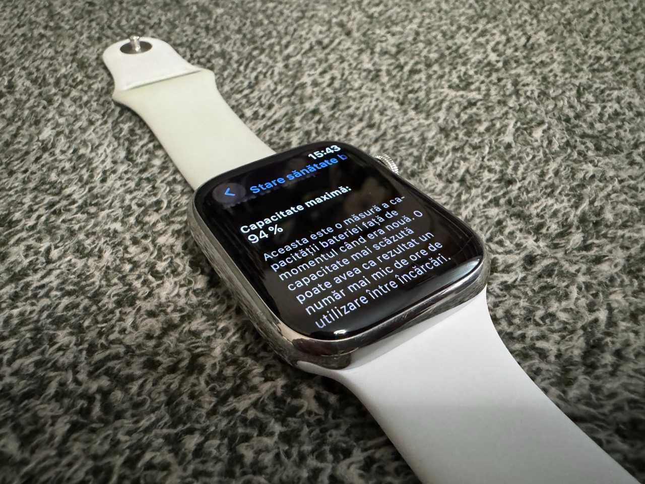  Apple / Watch 8 45 / Silver / Stainless Steel / Cellular / 94%