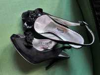 Pantofi cu toc Guban piele intoarsa