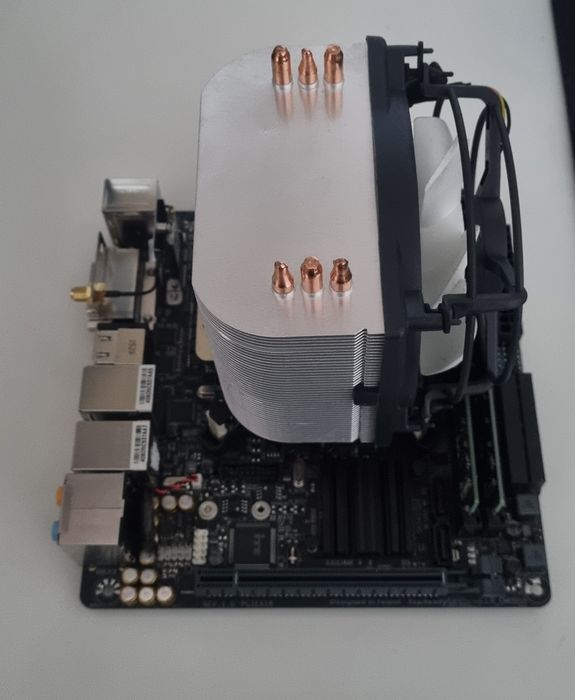 Kit Mini ITX+ i7 6700 + 16GB RAM + 256 SSD NVMe + Cooler