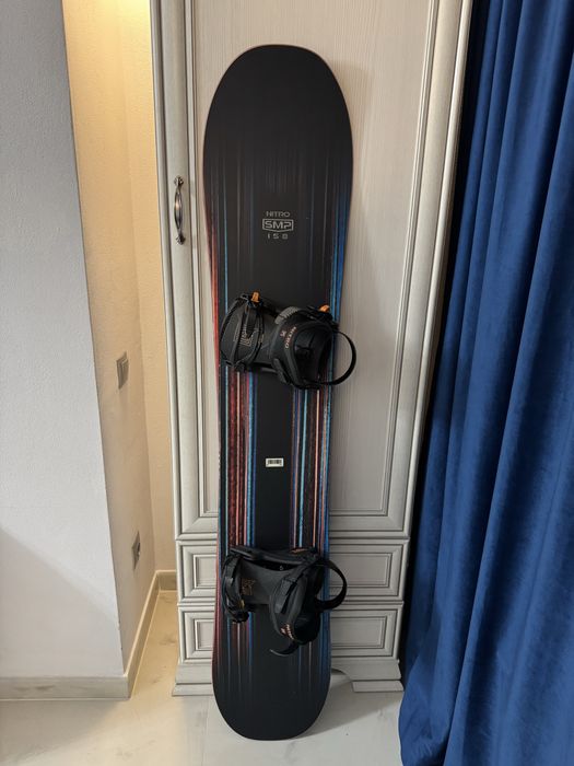 Snowboard NITRO SMP 158 cu legaturi Nitro