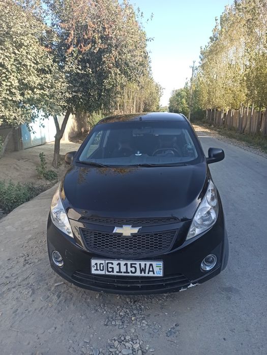 Spark sotiladi narxini kelishamiz