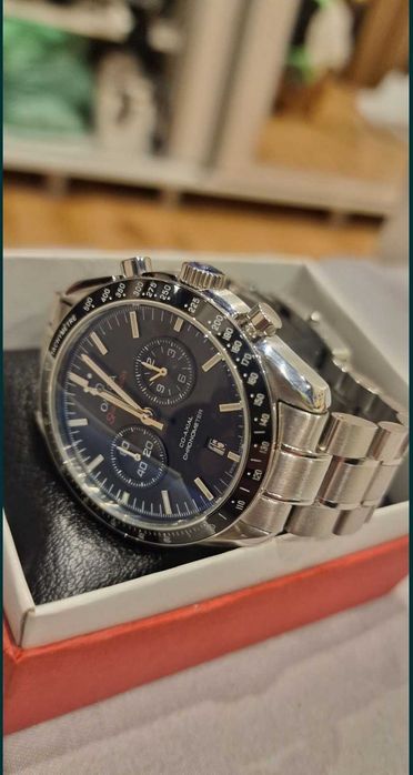 Ceas de vanzare de firma