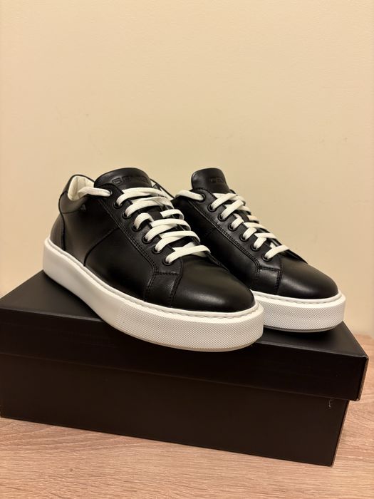 Vand papuci Denis marimea 40