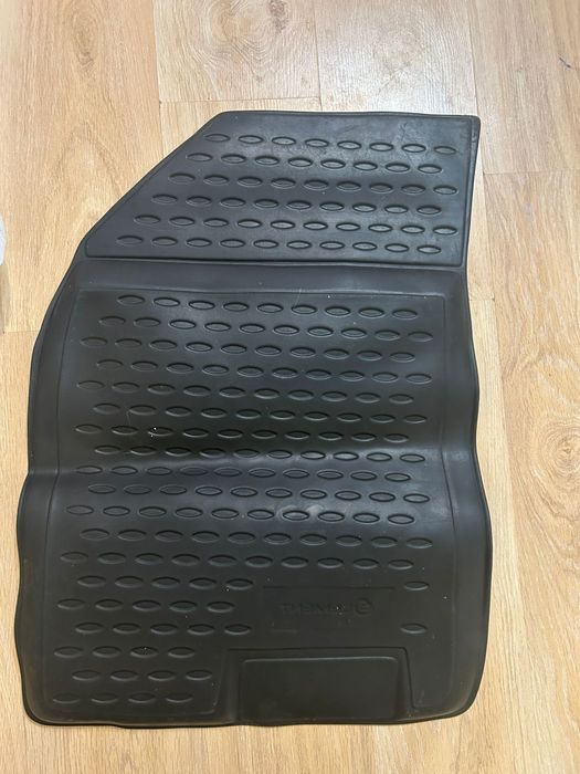 Продам полики на Шевроле нексия