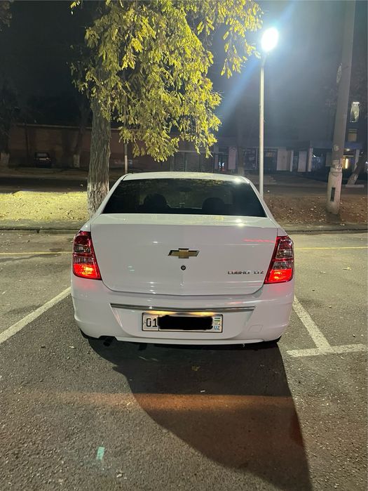 Кобальт 2025 автомат сотилади