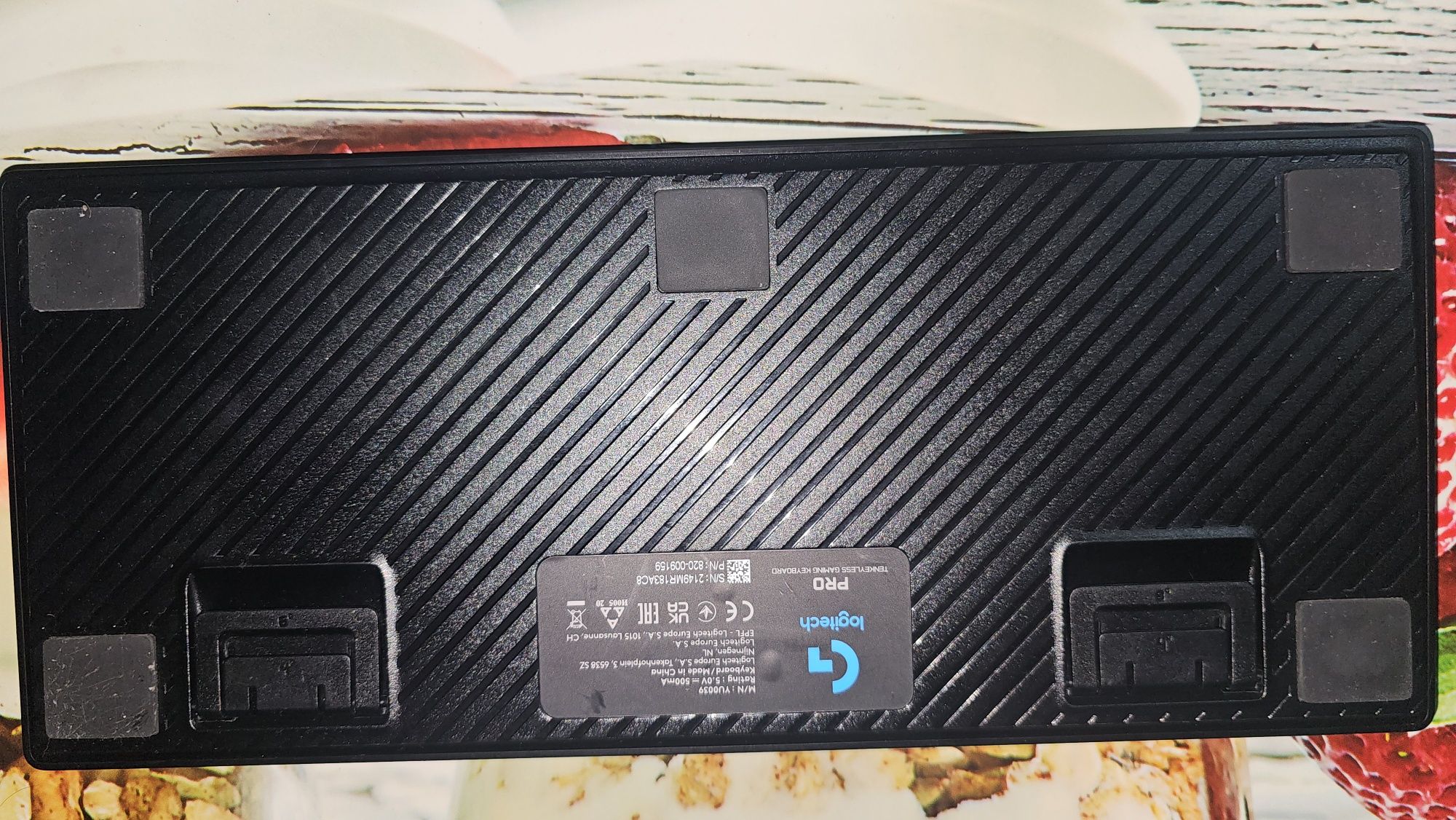 Logitech G Pro TKL (blue switches)