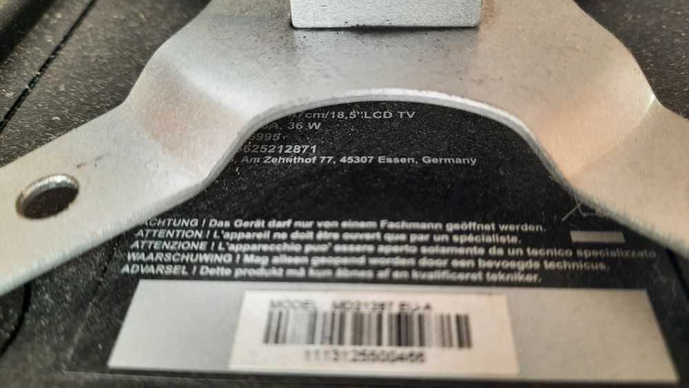 LED телевизор MEDION 12V