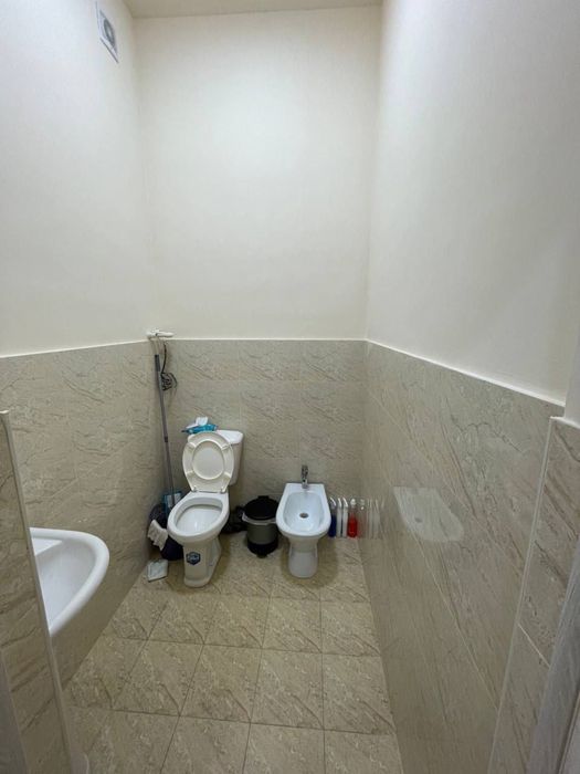 Аренда помещения . Мирзо -улугбекский район.В центре.