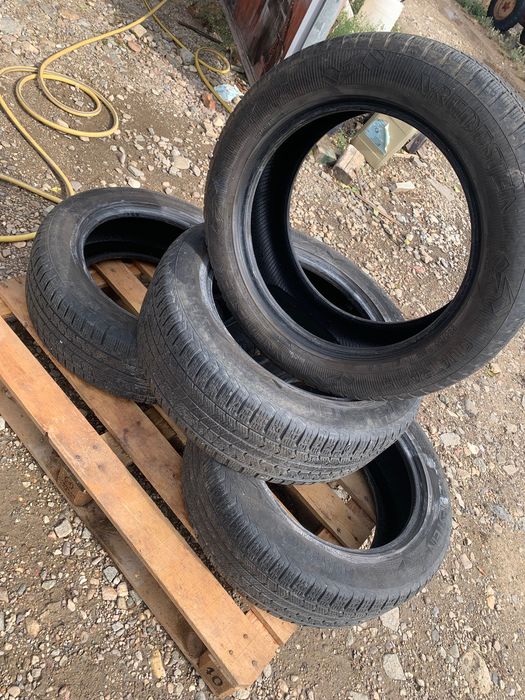 Гуми 235/55/18 всесезонни