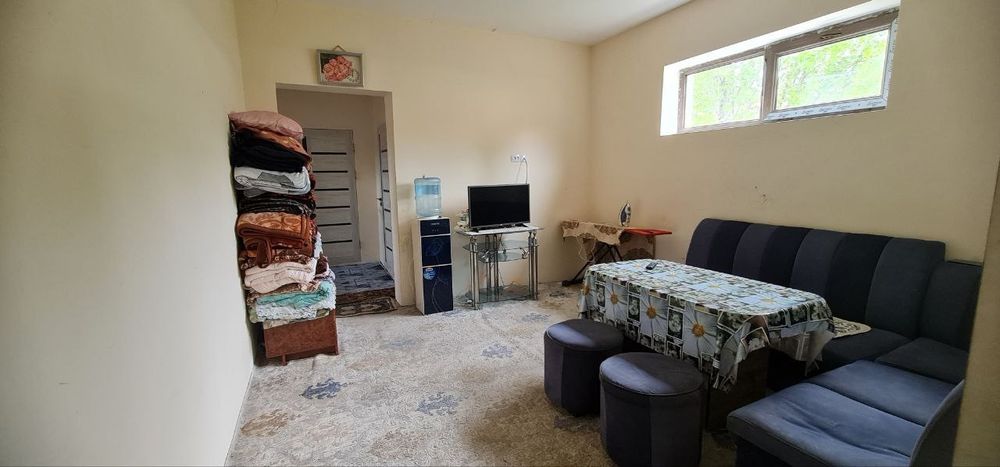 Srochna Chirchiqda 2 sutik 5 xonali yangi qurilgan uchastka sotiladi