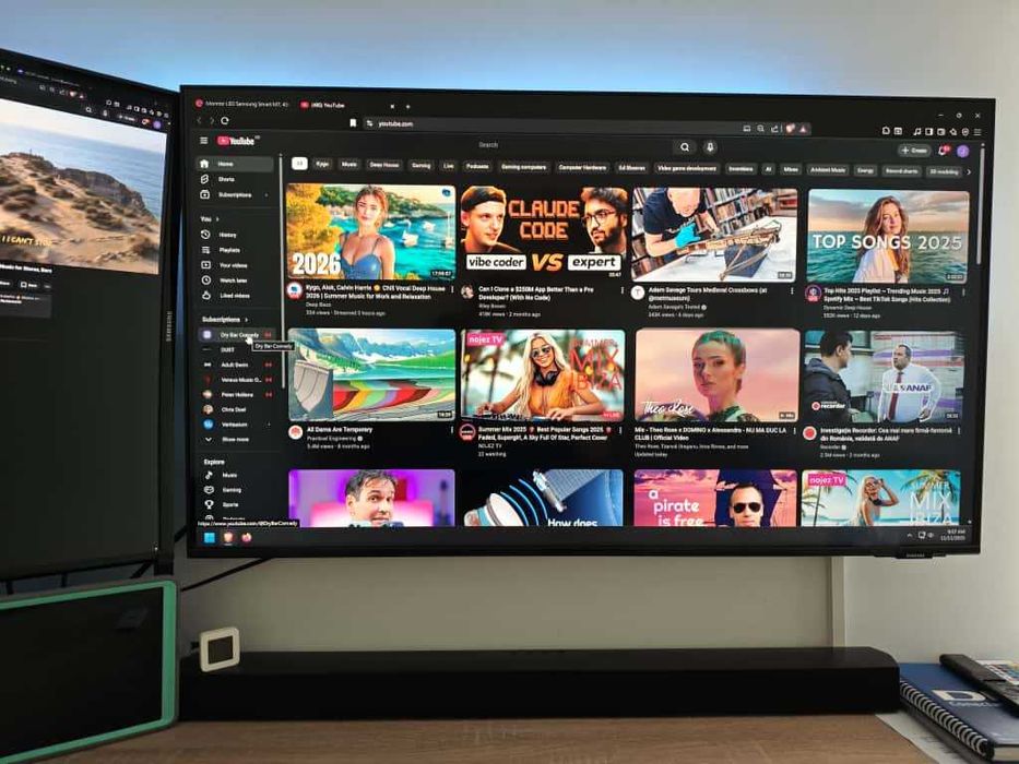 Monitor Samsung M7 43", 4K, Bluetooth, Wireless Display, garantie