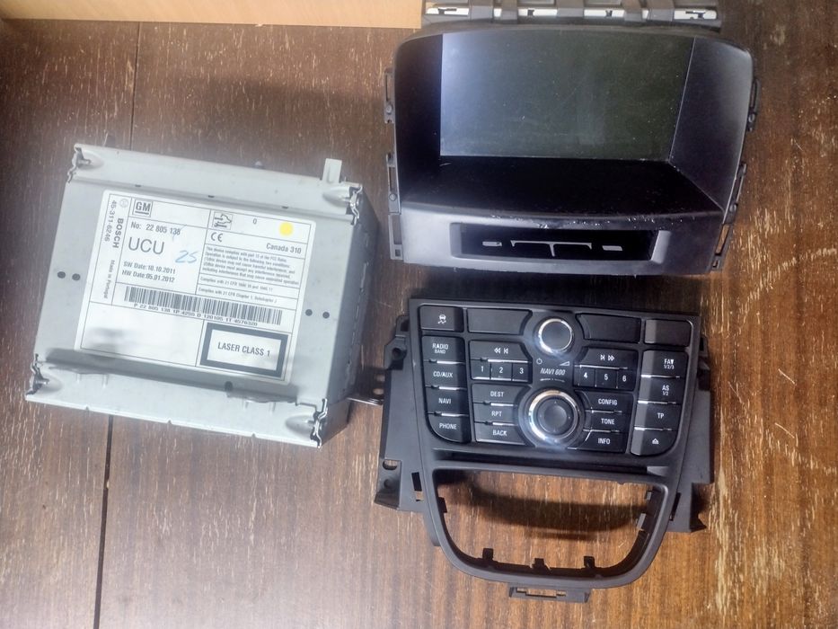 Navi 600 Astra J