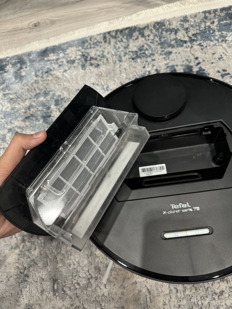 Продам робот-пылесос Tefal X-plorer Serie 75