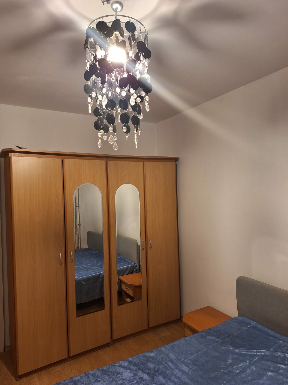 Închiriez apartament 2 camere