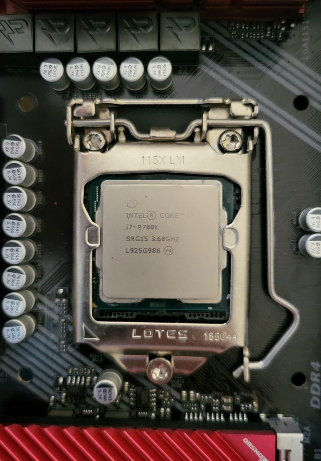 Kit PC, MB - Gigabyte Z390 gaming X + Intel I7 9700k și 16gb ram DDR4