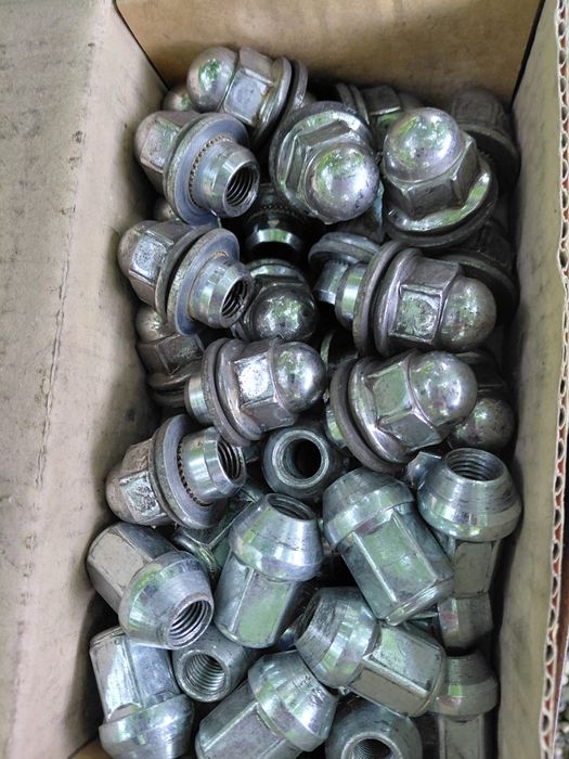 Piulite prezoane originale Mitsubishi asx