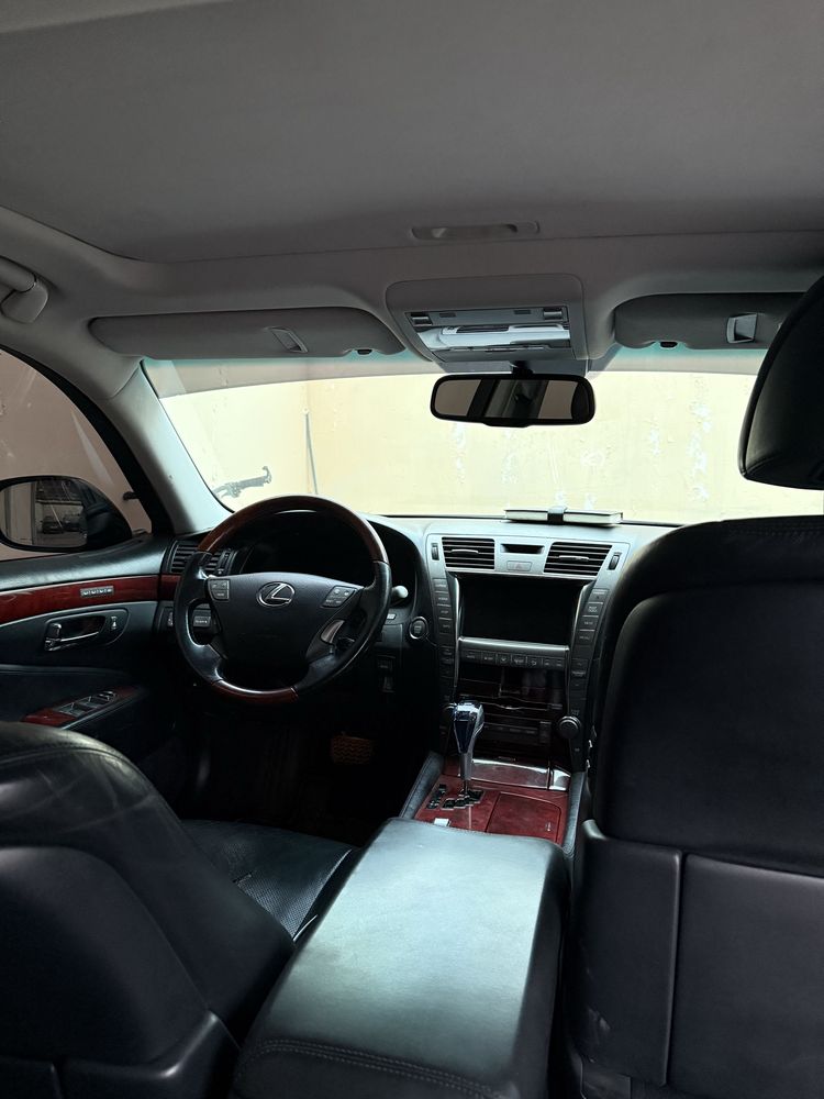Lexus LS 460 V8 Atamanka