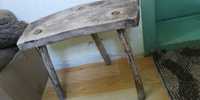 Трикрако старо столче