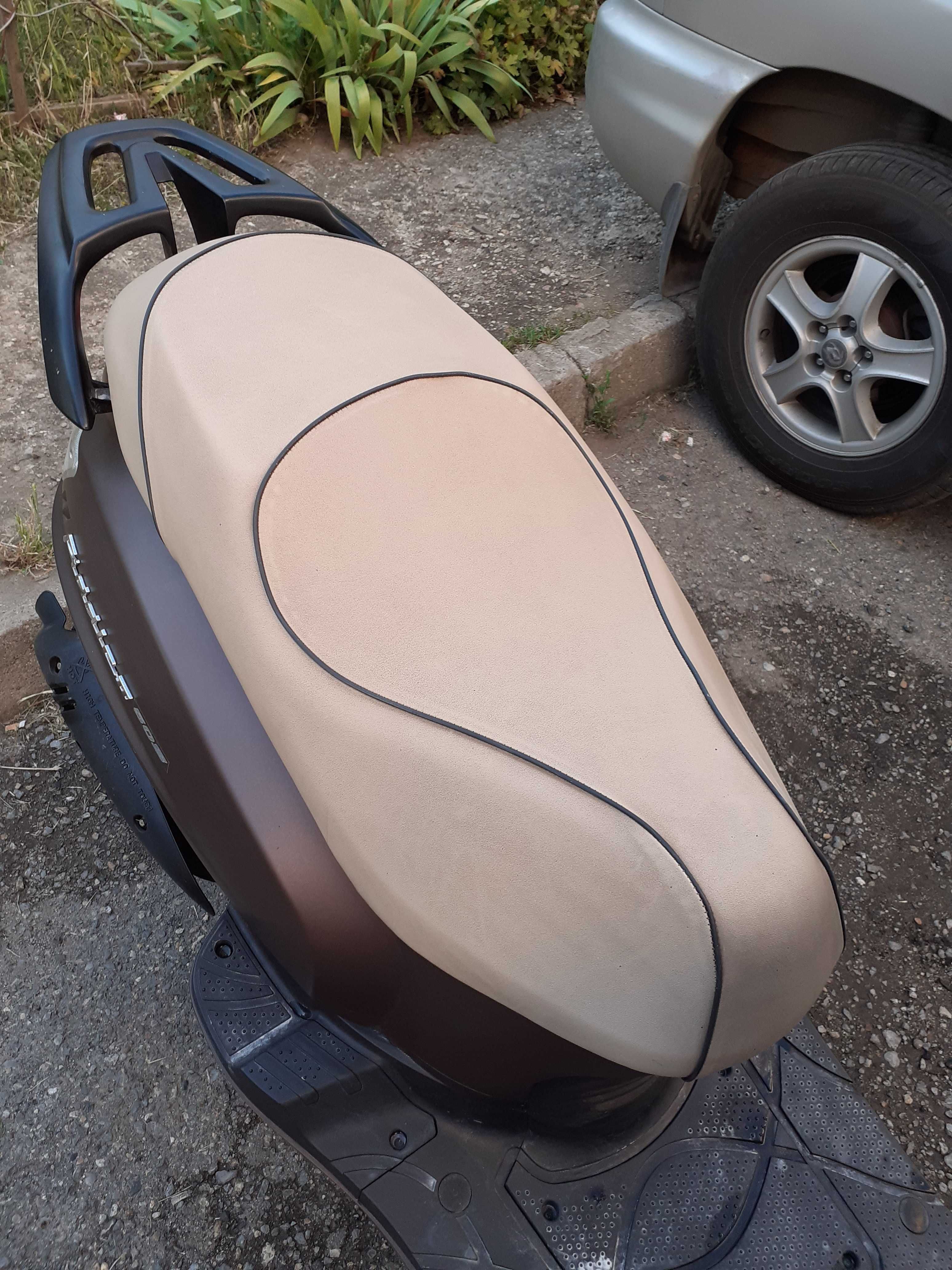 Продавам скутер Sym Fiddle II 50S 2014г регистриран много  2500лв