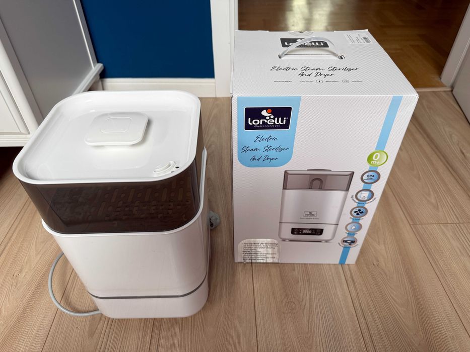 Продавам електрически парен стерилизатор със сушилня Lorelli