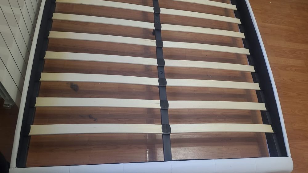 Pat cu somiera 140×200 fara saltea