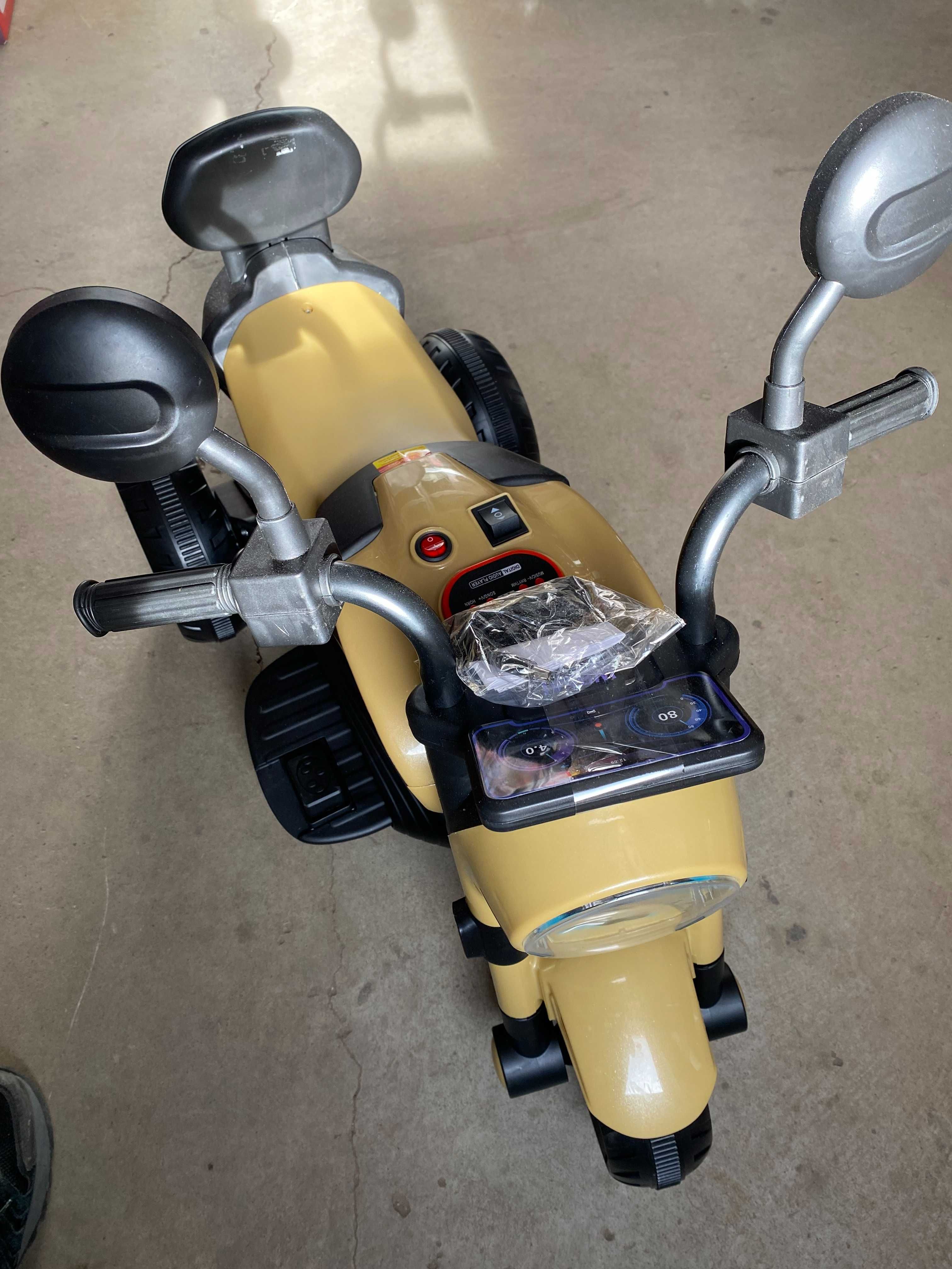 Motocicleta electrica pentru copii Seranova