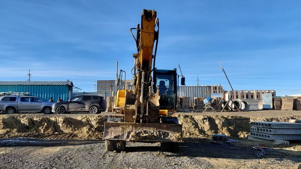 Продается эксковатор JSB160w 2010г.