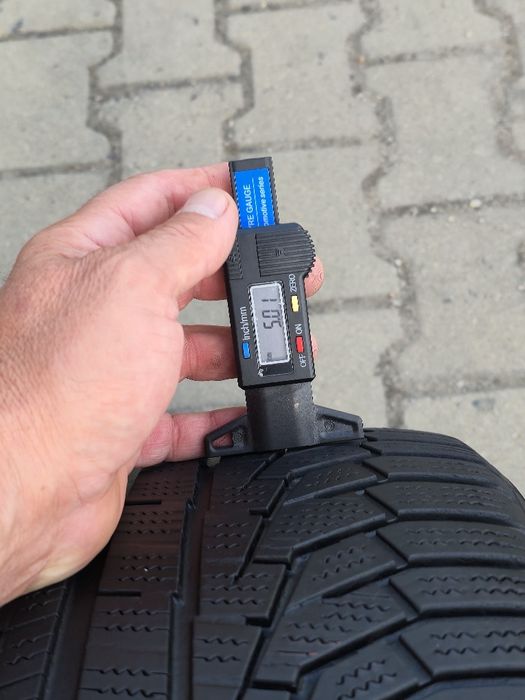 225 50 17 Hankook