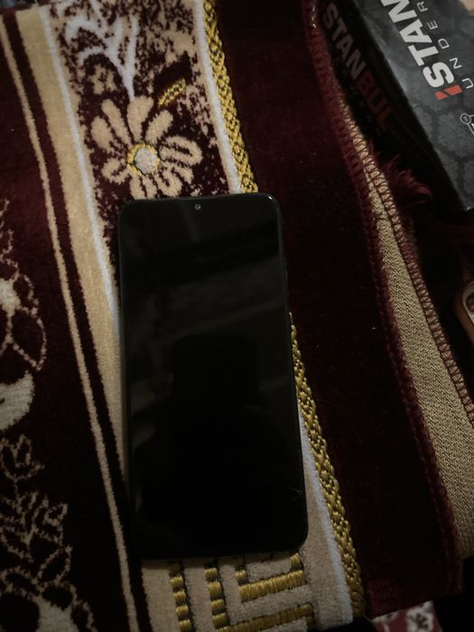 huawei yaxshi xolarda aybi yoq zor