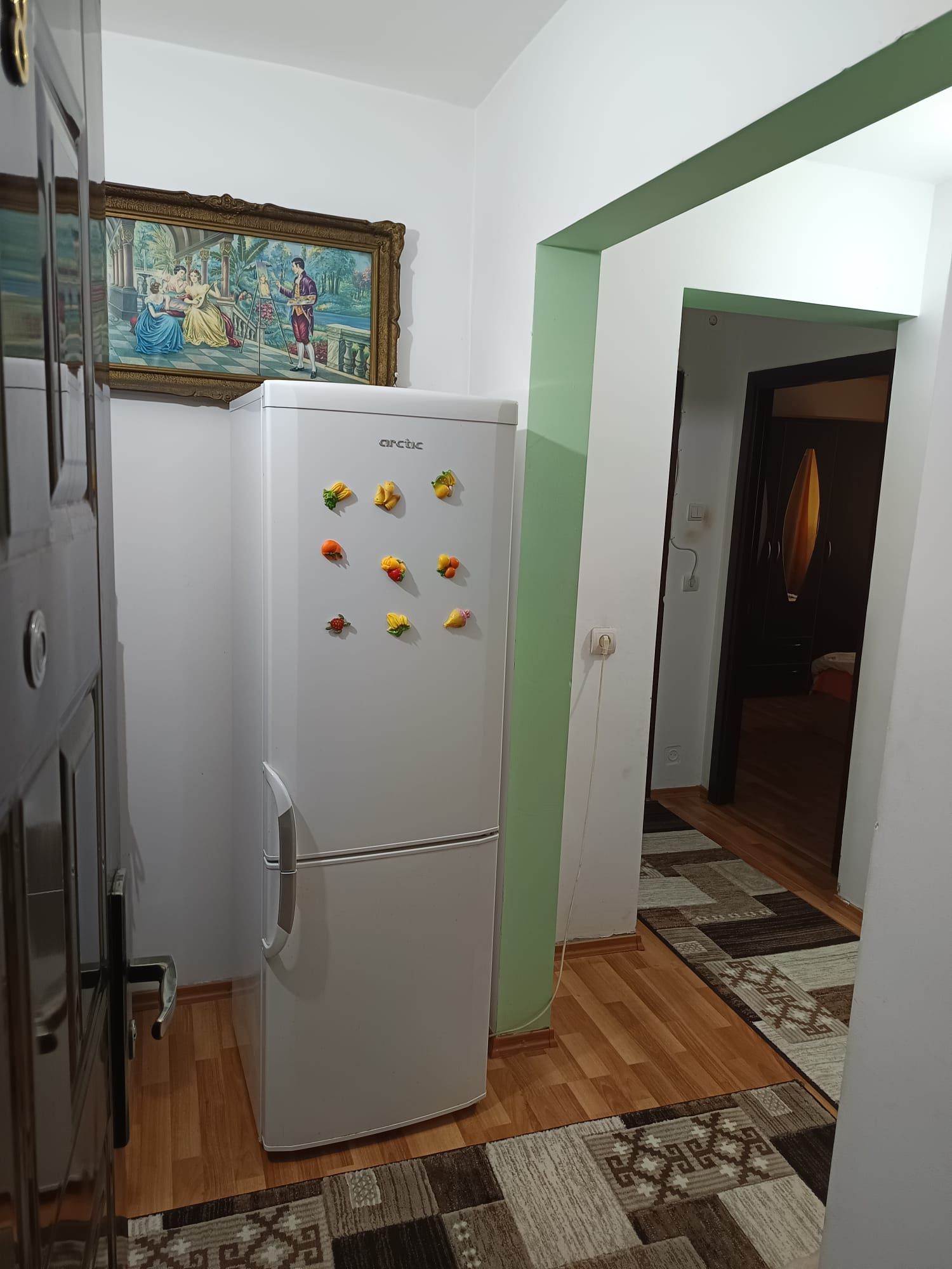 Apartament 2 camere decomandat, Etaj 1,