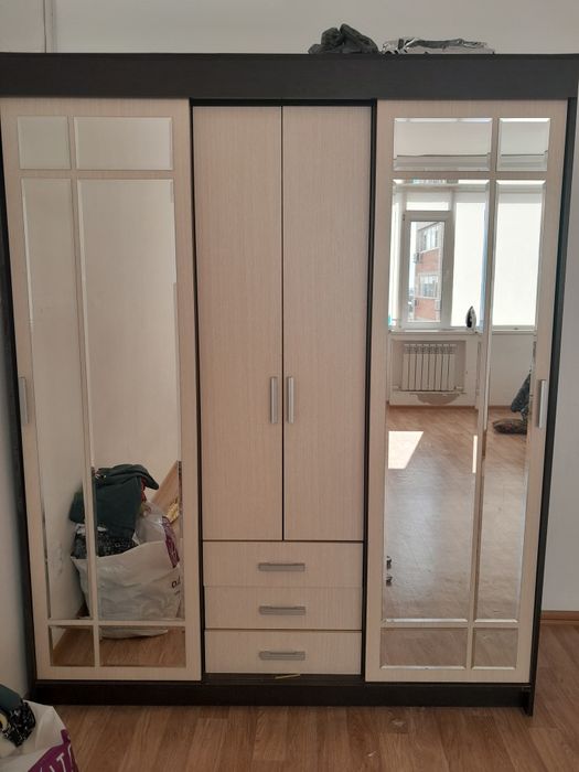 Продаеться срочно