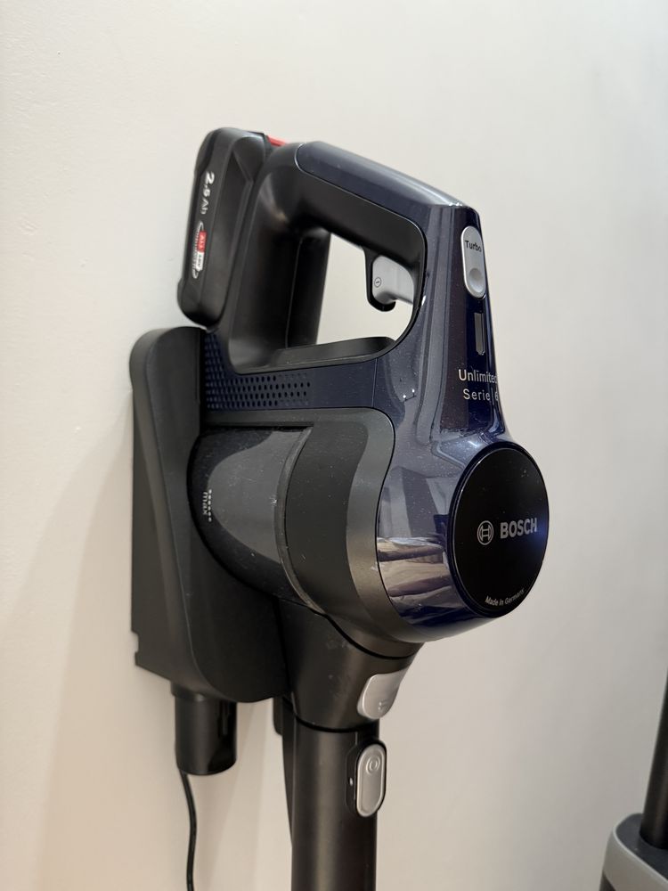 Пылесос вертикальный bosch